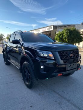 NISSAN FRONTIER 2021