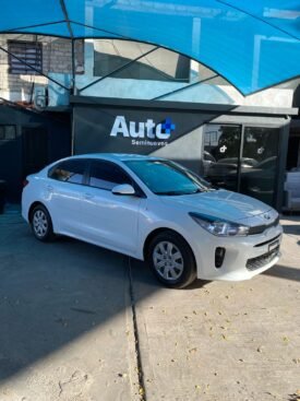 KIA RIO 2020
