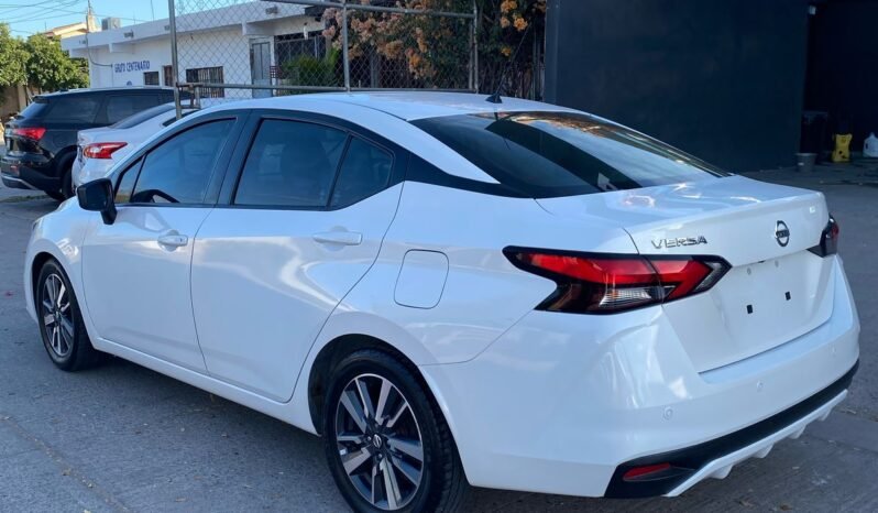 
								NISSAN VERSA 2020 full									