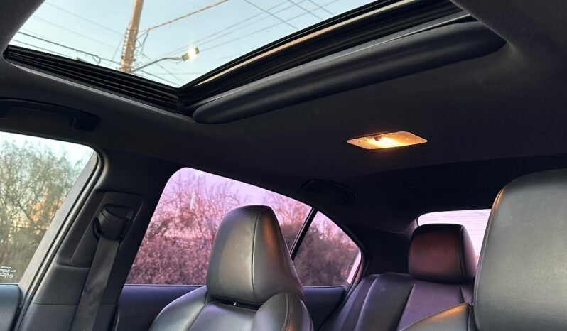 
								TOYOTA COROLLA 2020 full									